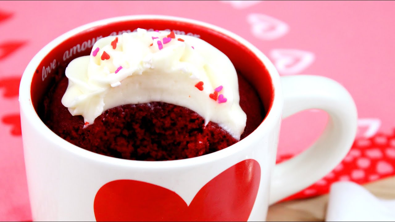 Φτιάξτε red velvet cake σε κούπα και εντυπωσιάστε!